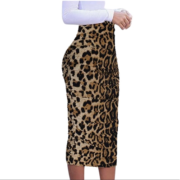 Dresses & Skirts - Leopard Ruched Ruffle High Waisted Pencil Skirt